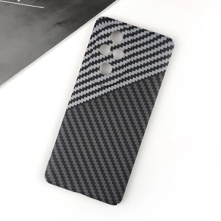 Ultra dünne 0,3mm Carbon Hülle/Case für Honor 300, 300 Pro, 300 Ultra, 200, 200 Pro, 200 Lite, 100, 100 Pro, 90, 90 Lite, 70, 70 Pro, 70 Pro Plus, 50, 50 Lite, 50 Pro, 50 SE, 20, Magic 7 Lite, Magic 7 Pro, Magic 6 Pro, 6 Lite, 5 Ultimate | ZITOCASES®