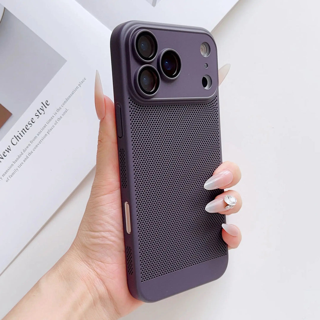 Matte Gelochte/Wärmeableitende Plastik Hülle/Case für iPhone 17 Pro, 17 Pro Max | ZITOCASES®