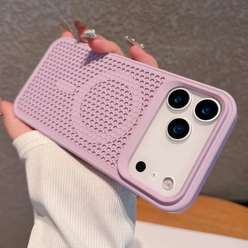 Gelochte/Wärmeableitende MagSafe/Magnet Silikon Hülle/Case für iPhone 17 Pro, 17 Pro Max | ZITOCASES®