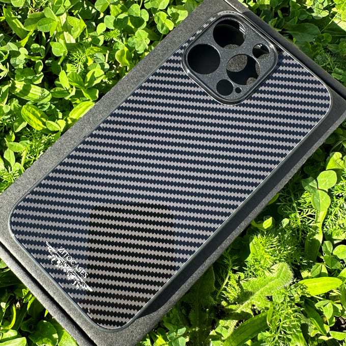 Carbon Panzerglas Hülle/Case für iPhone 16, 16 Plus, 16 Pro, 16 Pro Max, 15, 15 Plus, 15 Pro, 15 Pro Max, 14, 14 Plus, 14 Pro, 14 Pro Max, 13, 13 Pro, 13 Pro Max, 13 Mini, 12, 12 Pro, 12 Pro Max, 12 Mini, SE, 11, 11 Pro, 11 Pro Max, X/XS | ZITOCASES®