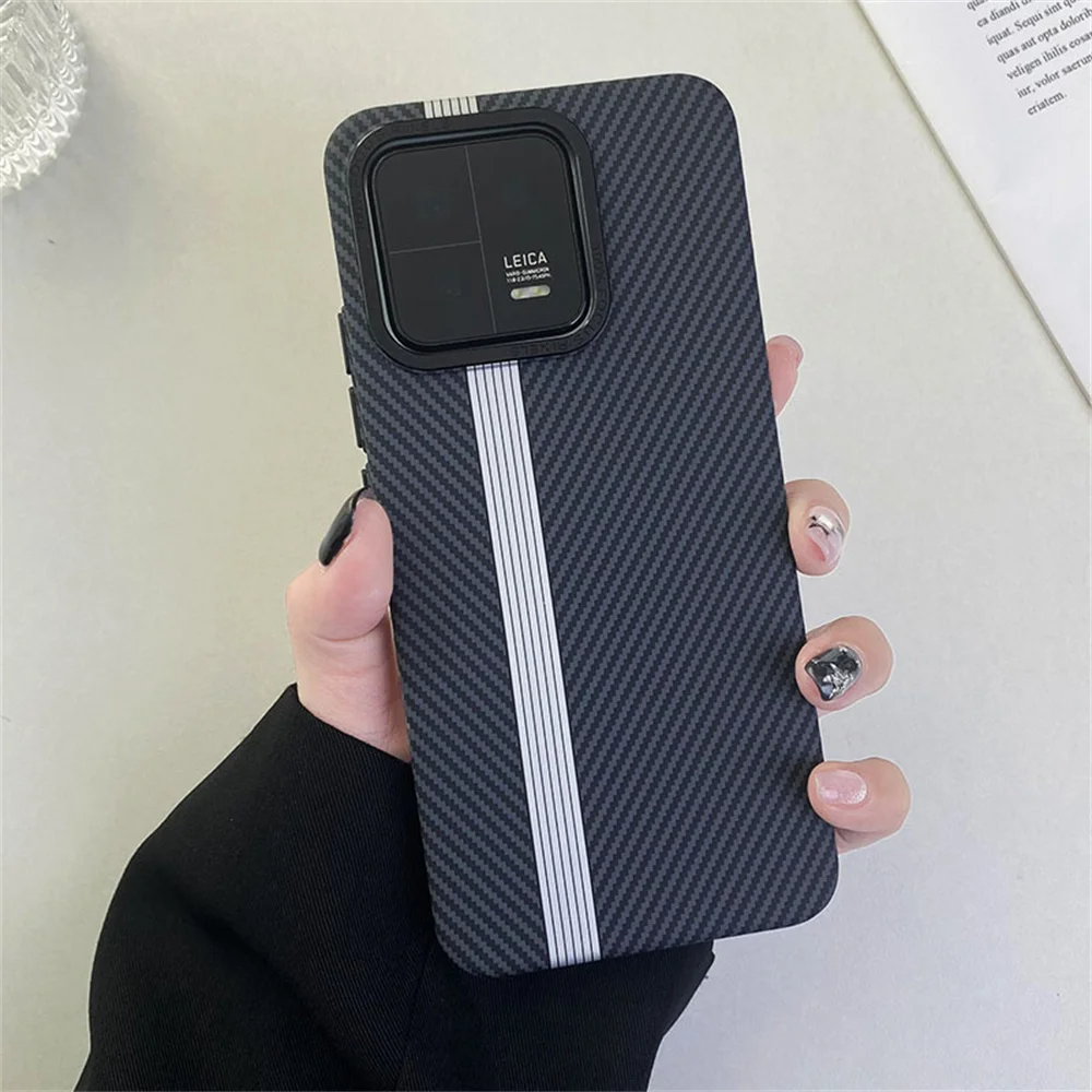 Gestreifte Carbon/Plastik Hülle/Case für Xiaomi Redmi Note 14-Serie | ZITOCASES®