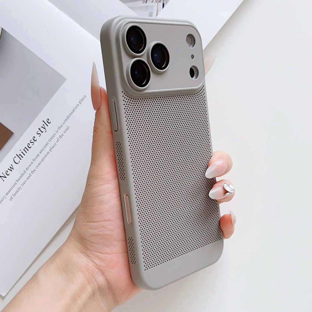Matte Gelochte/Wärmeableitende Plastik Hülle/Case für iPhone 17 Pro, 17 Pro Max | ZITOCASES®