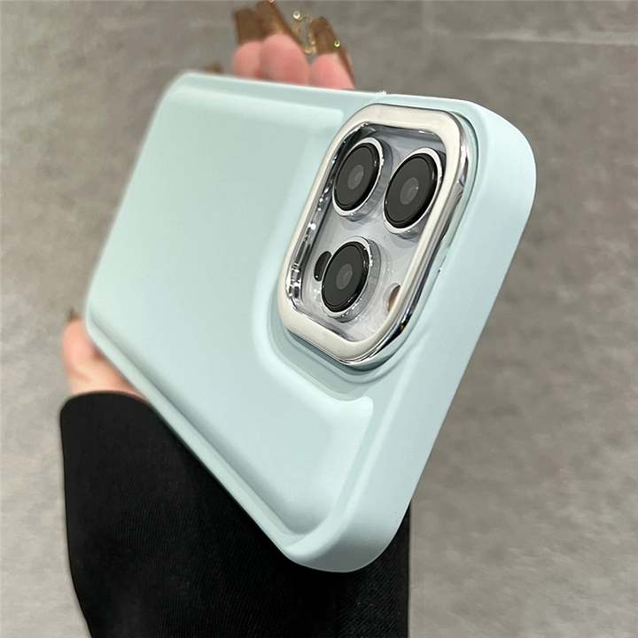 Bunte 3D Chrom Akzente Soft Hülle/Case für iPhone 12, SE, 11-Serie | ZITOCASES®