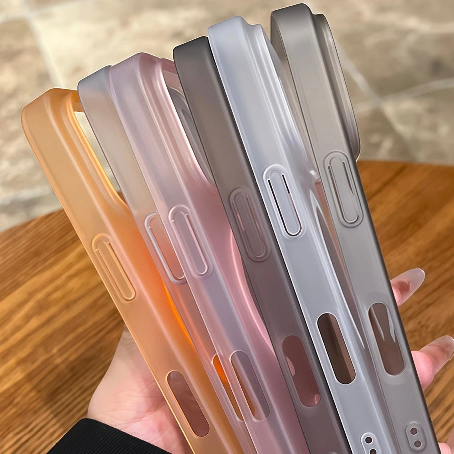 Dünne Matte/Transparente MagSafe/Magnet Hartplastik Hülle/Case für iPhone 17 Pro, 17 Pro Max | ZITOCASES®