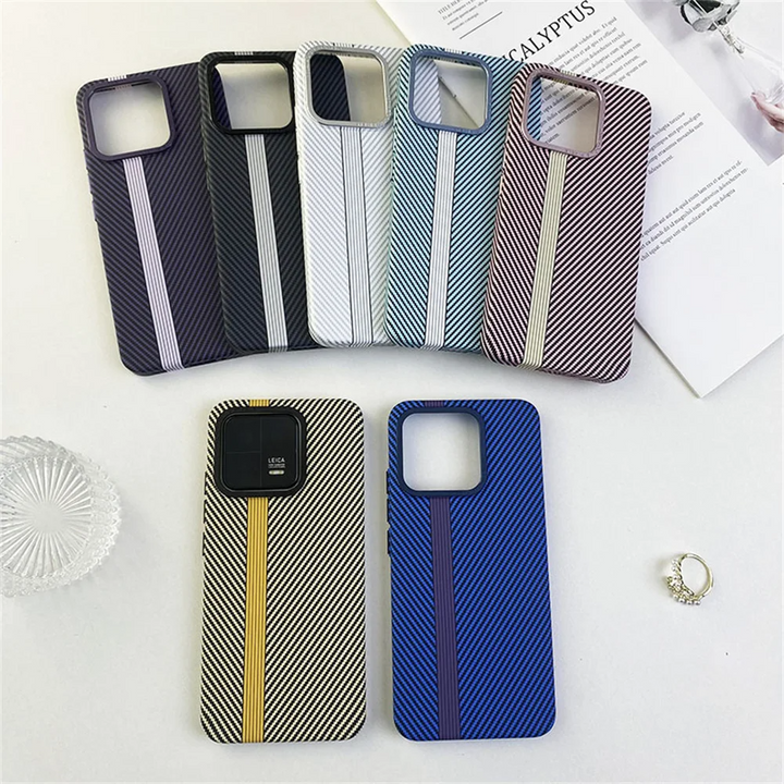 Gestreifte Carbon/Plastik Hülle/Case für Xiaomi Poco X5, M5, M4, M3, X4, X3, F4, F3-Serie | ZITOCASES®