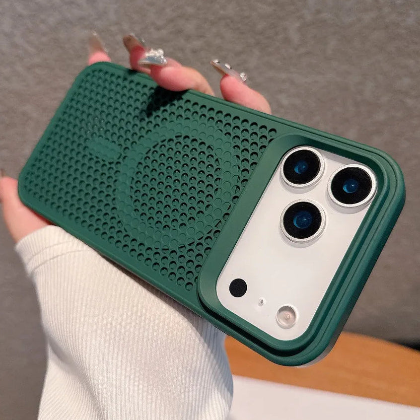 Gelochte/Wärmeableitende MagSafe/Magnet Silikon Hülle/Case für iPhone 17 Pro, 17 Pro Max | ZITOCASES®