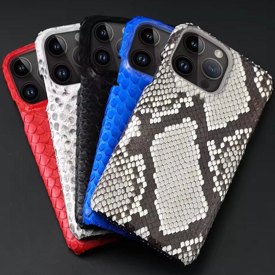 Schlangen-Leder Optik Hülle/Case verschiedene Farben für iPhone 16-Serie | ZITOCASES®