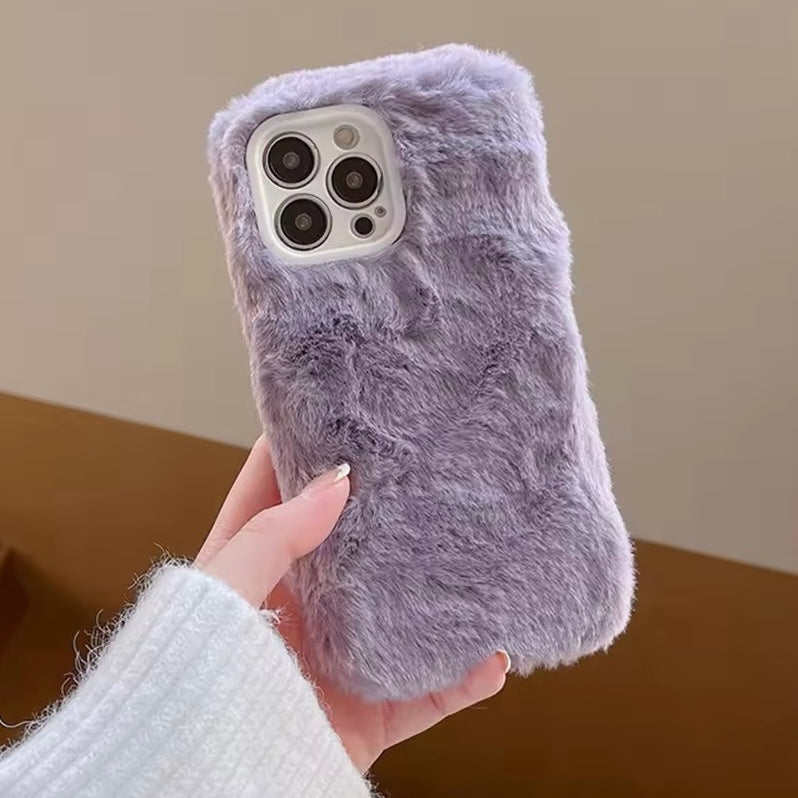 Weiche Kunstfell Winter Hülle/Case verschiedene Farben für iPhone 16, 15, 14-Serie | ZITOCASES®