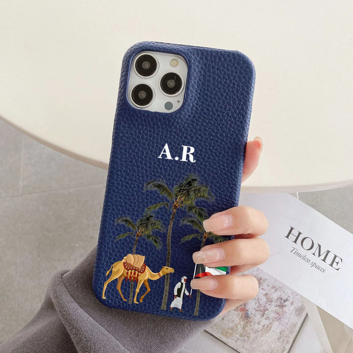 Personalisierte Dubai/Palmen/VAE Kunstleder Hülle/Case mit individuellem Namen/Wort für iPhone 15, 14-Serie | ZITOCASES®