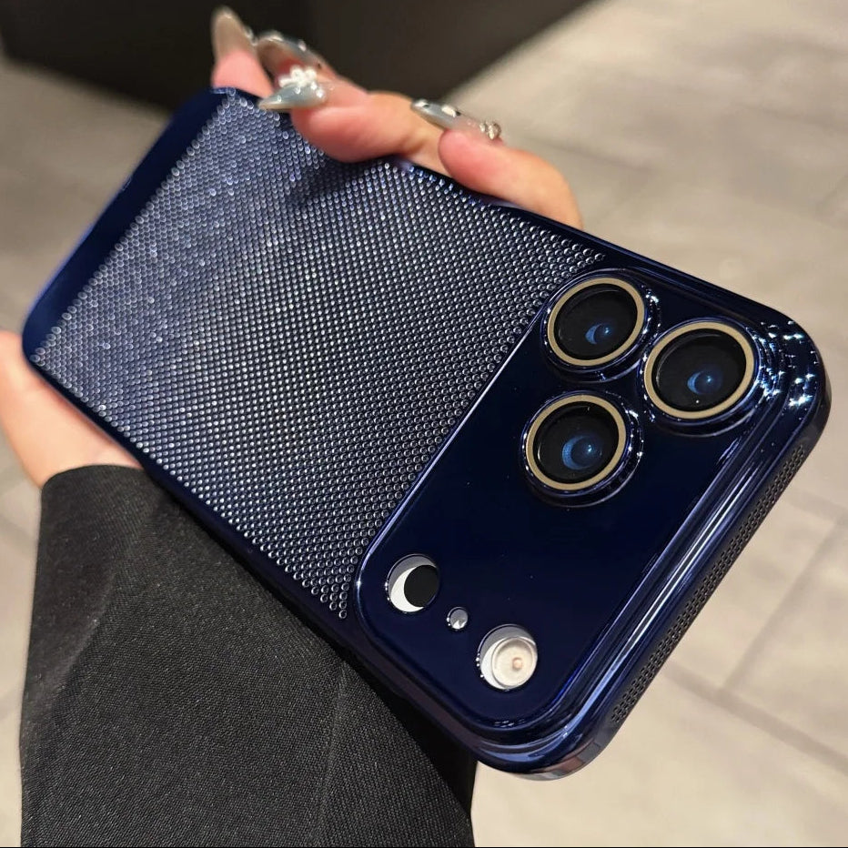 Gelochte/Wärmeableitende Plastik Hülle/Case für iPhone 17 Pro, 17 Pro Max | ZITOCASES®