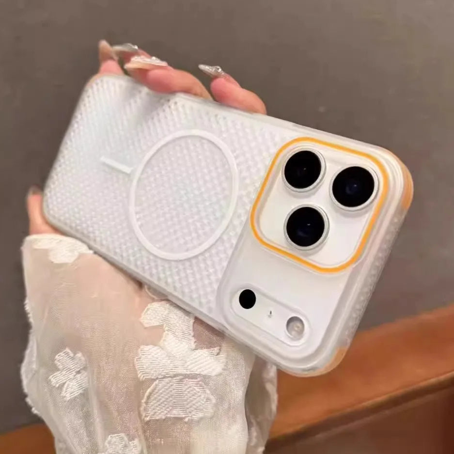 Gelochte/Wärmeableitende MagSafe/Magnet Plastik Hülle/Case für iPhone 17 Pro, 17 Pro Max | ZITOCASES®