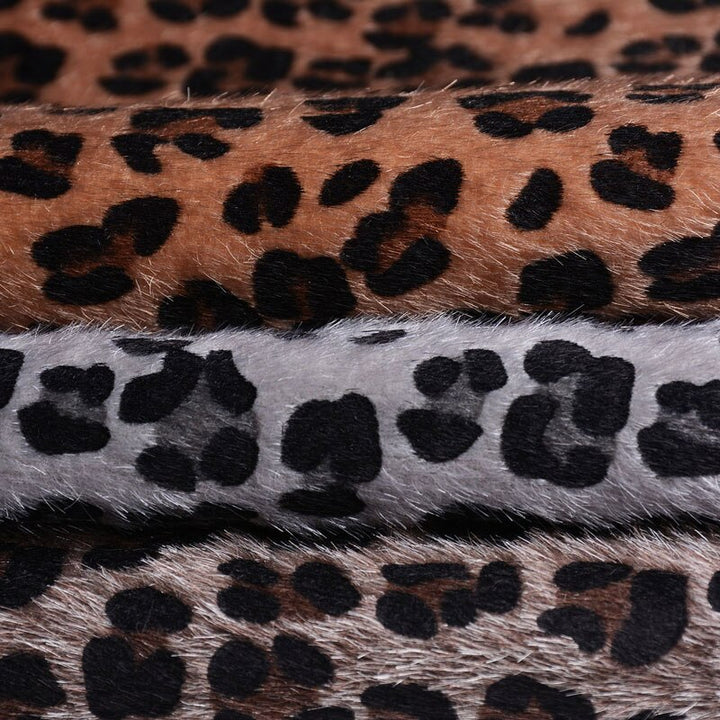 Weiche Stoff/Kunstfell Tierfell/Leopard Hülle/Case für iPhone 16, 16 Plus, 16 Pro, 16 Pro Max, 15, 15 Plus, 15 Pro, 15 Pro Max, 14, 14 Plus, 14 Pro, 14 Pro Max, 13, 13 Pro, 13 Pro Max, 13 Mini, 12, 12 Pro, 12 Pro Max, 12 Mini, SE, 11, 11 Pro, 11 Pro Max | ZITOCASES®