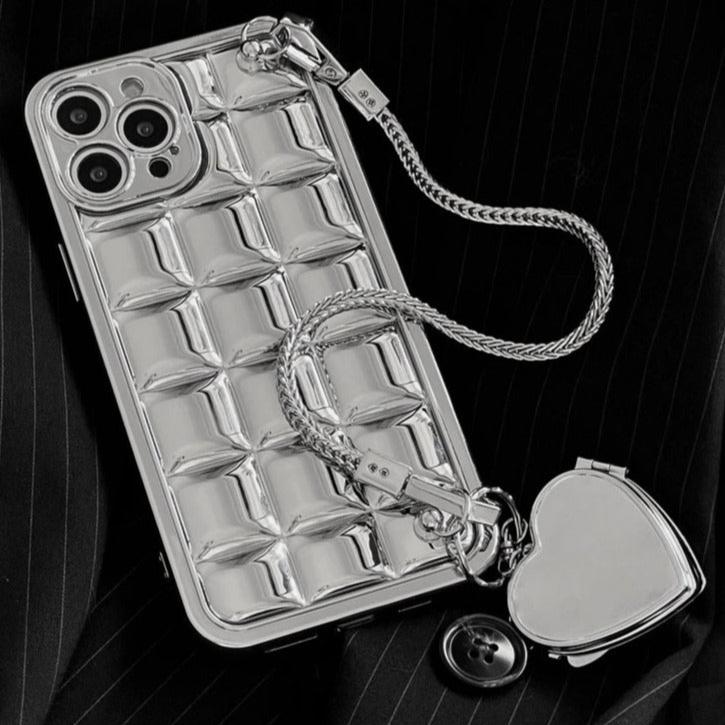 Karierte Luxus 3D Spiegel/Chrom Hülle/Case (inkl. Edelstahl Kette) für iPhone 16, 16 Plus, 16 Pro, 16 Pro Max, 16e, 15, 15 Plus, 15 Pro, 15 Pro Max, 14, 14 Plus, 14 Pro, 14 Pro Max, 13, 13 Pro, 13 Pro Max, 13 Mini, 12, 12 Pro, 12 Pro Max, 12 Mini, SE, 11 | ZITOCASES®