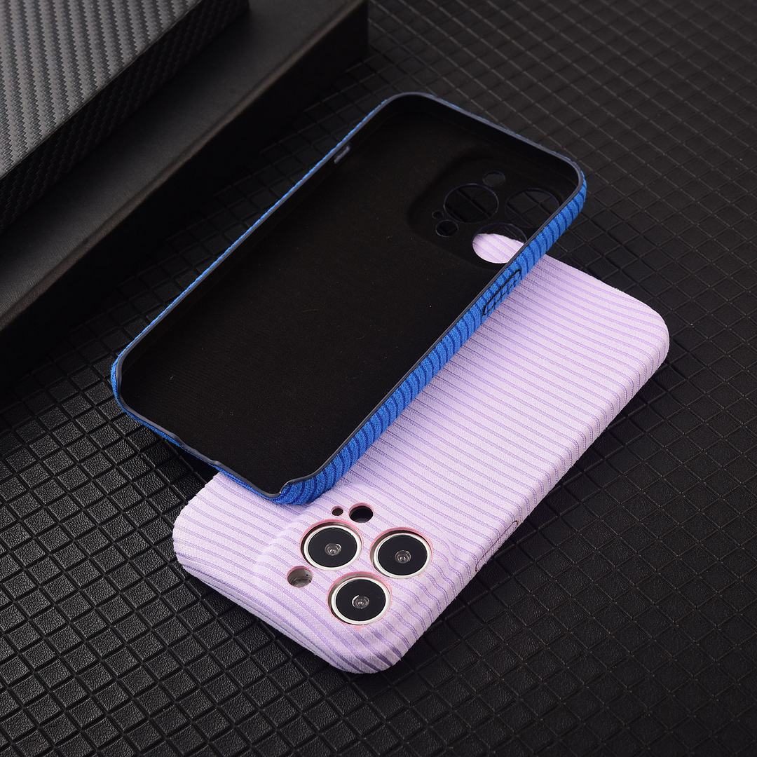 Dünne/Gestreifte 3D Stoff Hülle/Case für iPhone 16, 15, 14-Serie | ZITOCASES®