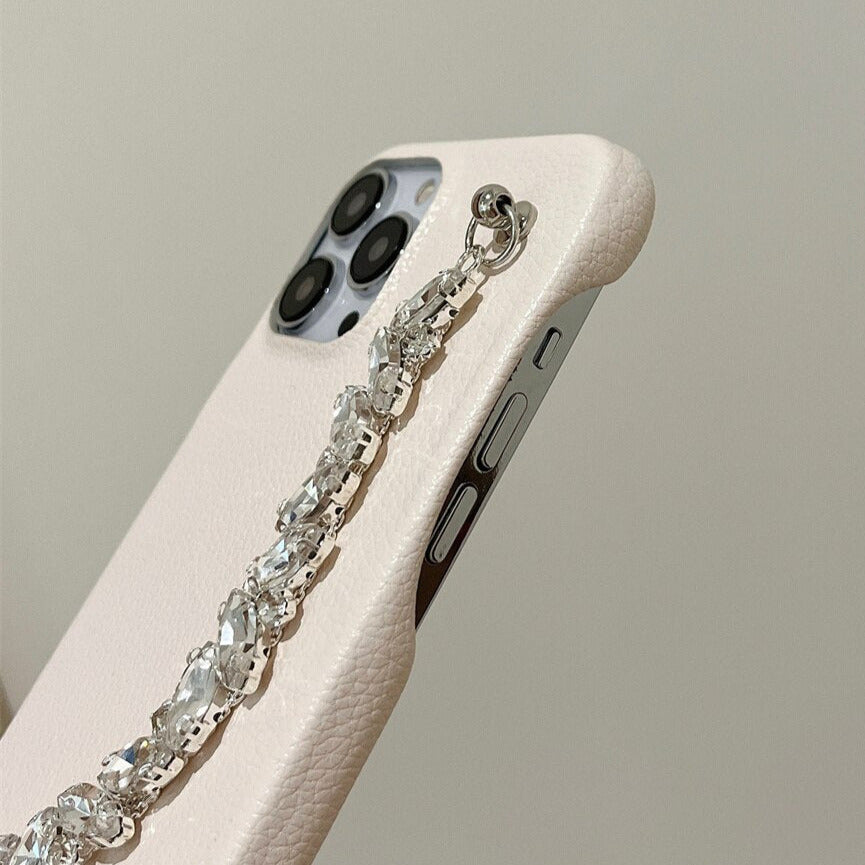 Elegante Kunstleder Hülle/Case (inkl. Diamant Kette) für iPhone 16, 16 Plus, 16 Pro, 16 Pro Max, 15, 15 Plus, 15 Pro, 15 Pro Max, 14, 14 Plus, 14 Pro, 14 Pro Max, 13, 13 Pro, 13 Pro Max, 13 Mini, 12, 12 Pro, 12 Pro Max, 12 Mini, SE, 11, 11 Pro, 11 Pro Max | ZITOCASES®