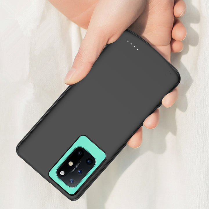 Akku/Batterie Powerbank ladende Hülle/Case mit integriertem Akku für OnePlus 12, 12R, 11, 10T, 10 Pro, 9, 9 Pro, 8, 8 Pro, Nord 4, 3, 2, CE 4 Lite, CE 3 Lite | ZITOCASES®