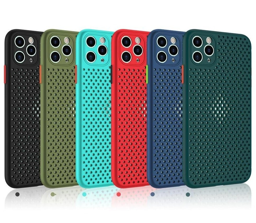 Gelochte Soft Hülle/Case verschiedene Farben für iPhone 16, 16 Plus, 16 Pro, 16 Pro Max, 16e, 15, 15 Plus, 15 Pro, 15 Pro Max, 14, 14 Plus, 14 Pro, 14 Pro Max, 13, 13 Pro, 13 Pro Max, 13 Mini, 12, 12 Pro, 12 Pro Max, 12 Mini, SE, 11, 11 Pro, 11 Pro Max | ZITOCASES®