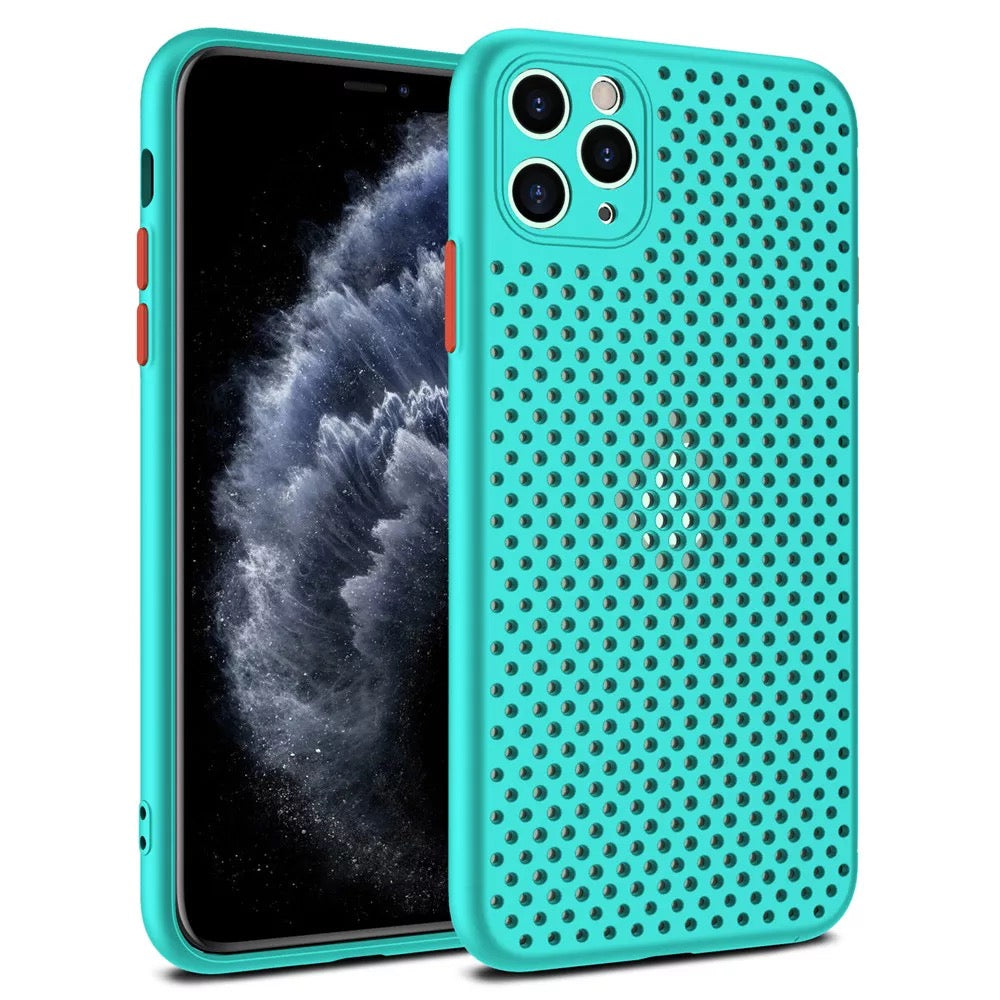 Gelochte Soft Hülle/Case verschiedene Farben für iPhone 16, 16 Plus, 16 Pro, 16 Pro Max, 16e, 15, 15 Plus, 15 Pro, 15 Pro Max, 14, 14 Plus, 14 Pro, 14 Pro Max, 13, 13 Pro, 13 Pro Max, 13 Mini, 12, 12 Pro, 12 Pro Max, 12 Mini, SE, 11, 11 Pro, 11 Pro Max | ZITOCASES®