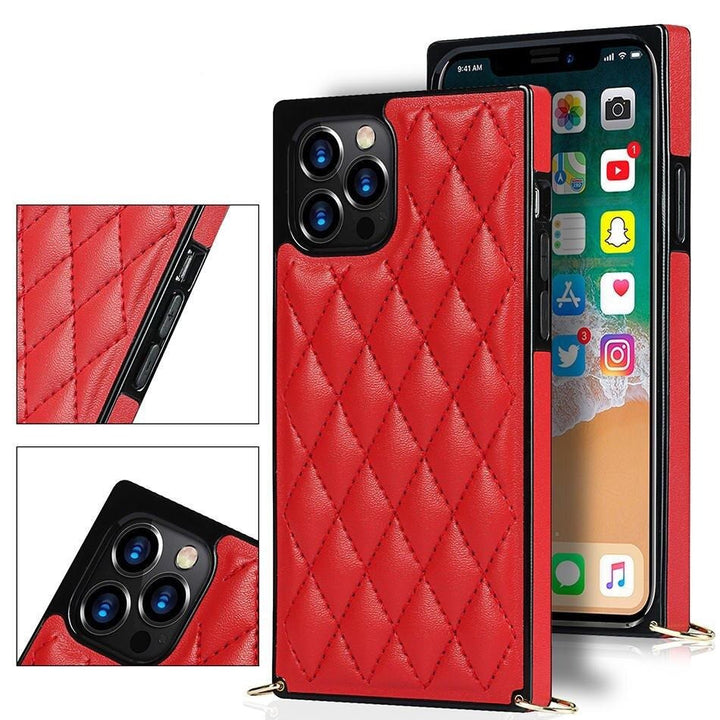 Karierte Kunstleder Hülle/Case zum Umhängen (Inkl. Edelstahl Kordel) für iPhone 16, 16 Plus, 16 Pro, 16 Pro Max, 15, 15 Plus, 15 Pro, 15 Pro Max, 14, 14 Plus, 14 Pro, 14 Pro Max, 13, 13 Pro, 13 Pro Max, 13 Mini, 12, 12 Pro, 12 Pro Max, 12 Mini, SE, 11 | ZITOCASES®