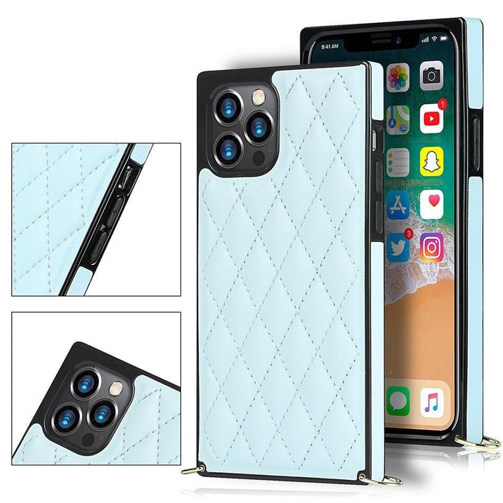 Karierte Kunstleder Hülle/Case zum Umhängen (Inkl. Edelstahl Kordel) für iPhone 16, 16 Plus, 16 Pro, 16 Pro Max, 15, 15 Plus, 15 Pro, 15 Pro Max, 14, 14 Plus, 14 Pro, 14 Pro Max, 13, 13 Pro, 13 Pro Max, 13 Mini, 12, 12 Pro, 12 Pro Max, 12 Mini, SE, 11 | ZITOCASES®